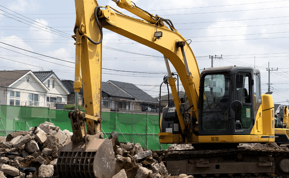 解体工事に国の補助金はある？空き家解体で使える制度と申請のポイントを解説